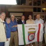 consegna della bandiera della Regione Puglia al Direttore del la Gazzetta del Sud Africa